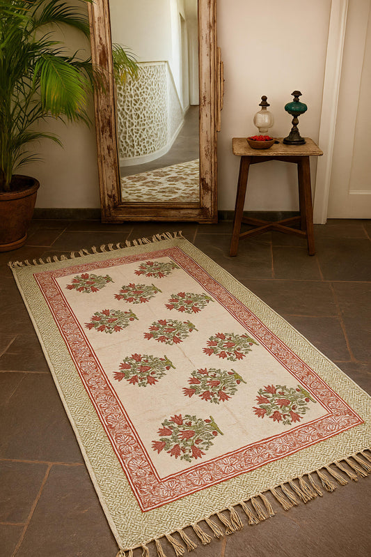 Red and Green Floral Bouquet Rug